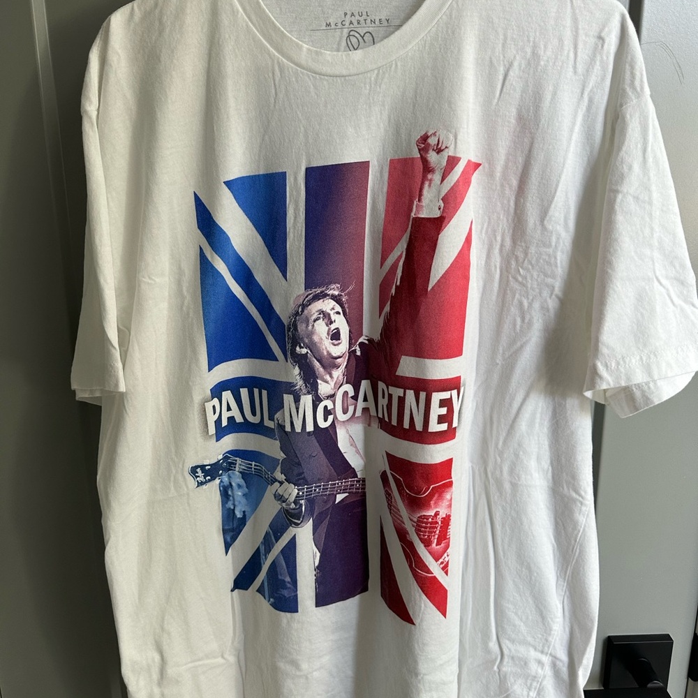 Paul McCartney 2016 Tour Tee